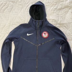 Nike Tech Fleece Men's Team USA Olympics Jacket